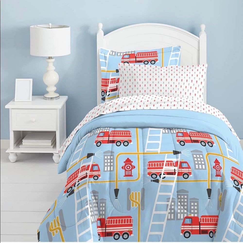 Twin Comforter Firefighter Print plus Fitted Sheet